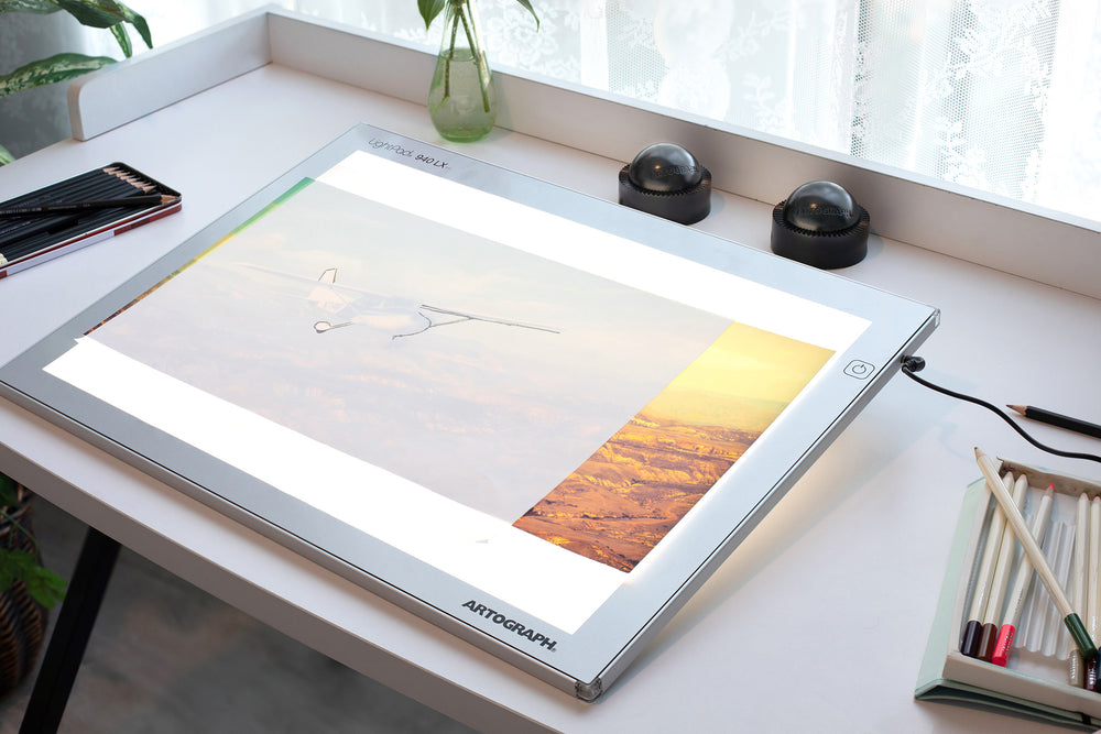 LightPad 940 LX -17" x 12" LED Light Box for Artists, Drawing, Tracing